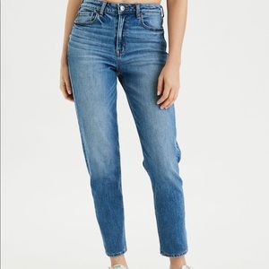 AE Stretch Mom Jean